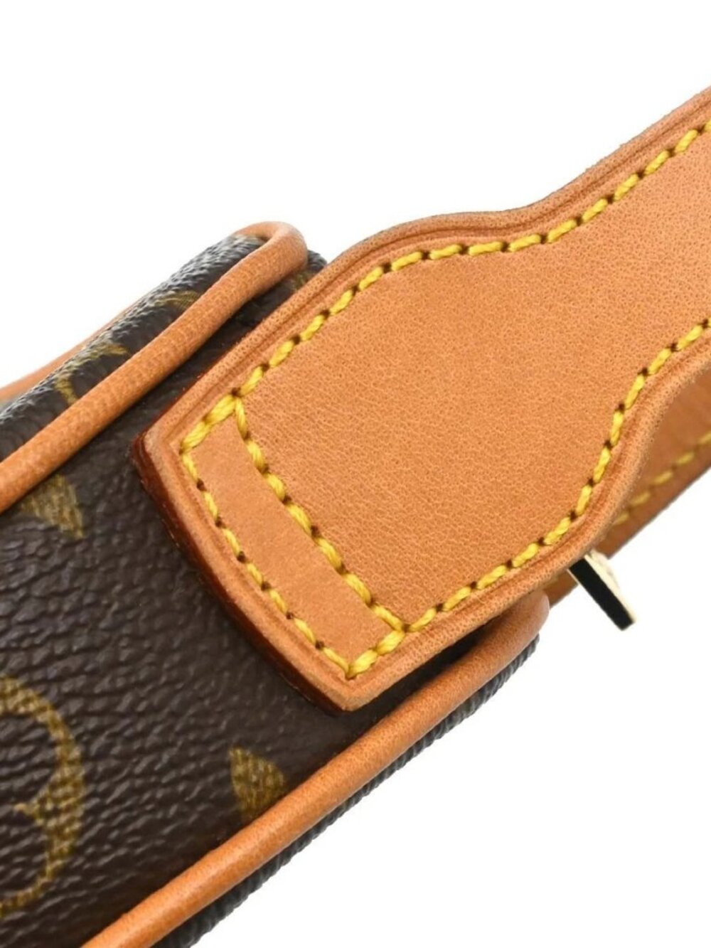 Louis Vuitton Monogram - Picture 5 of 15